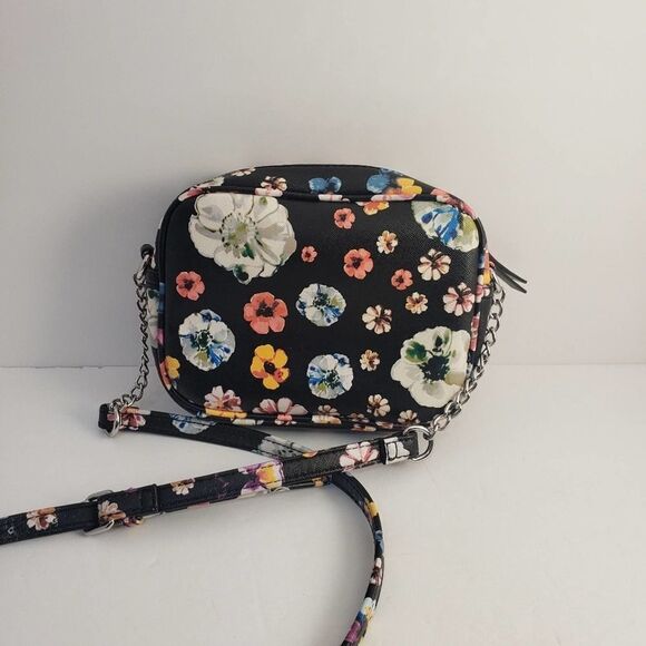 Nine west floral crossbody - Picture 2 of 4